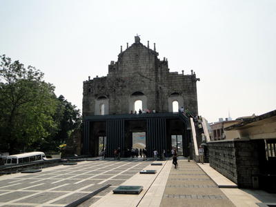 Macau - Ruins of Saint Paul-23.JPG
