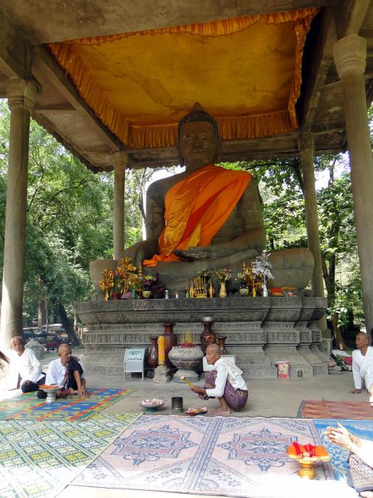 Baphuon Temple - Angkor (2).JPG