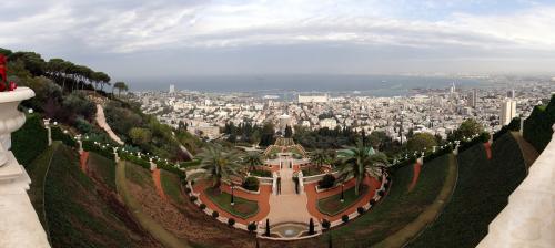 Haifa Bahai Gardens (22).JPG