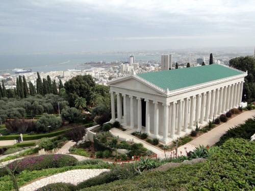 Haifa Bahai Gardens (46).JPG