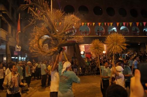 Tin Hau Fire Dragon Mid Autumn Festival 2011 (16).JPG