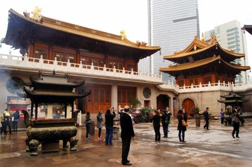 Jingan Temple - Shanghai (11).JPG
