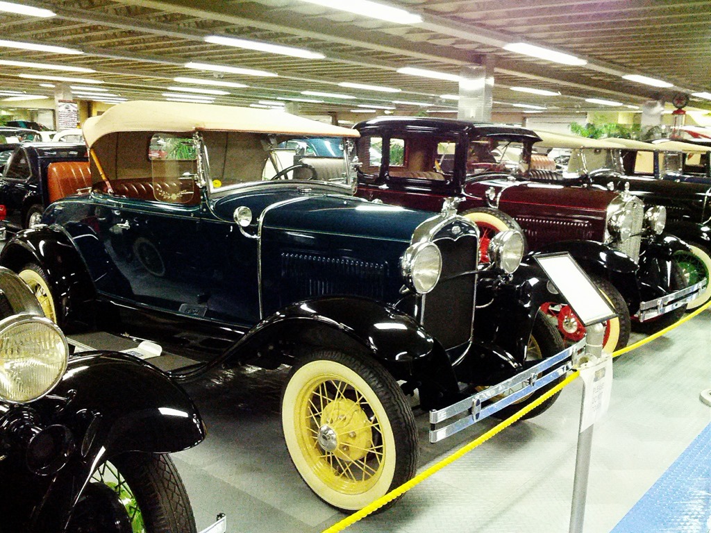 The Automobile and Collectibles Specialty Museum Tallahassee
