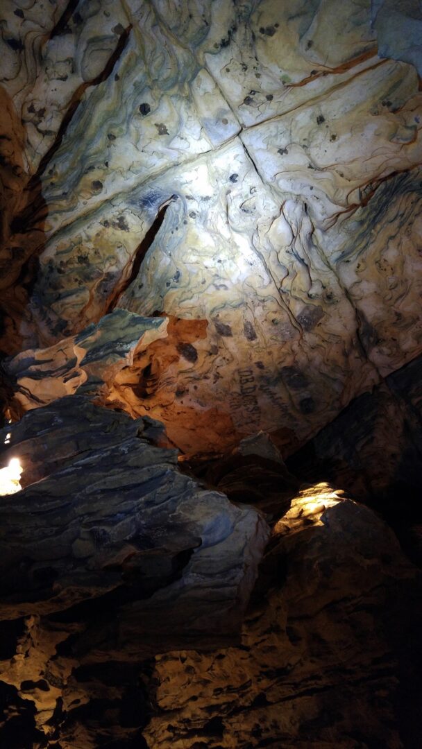 Following tom sawyer into mark twain cave hannibal missouri visions