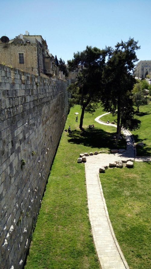 Jerusalem northern city walls walk (11)