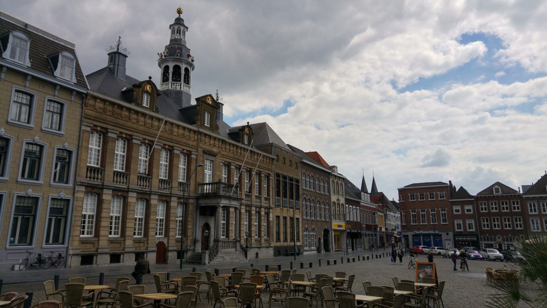 Dutch Square Mall >> Roermond : Limburg Netherlands | Visions of Travel Dutch Square Mall >> Roermond : Limburg Netherlands | Visions of Travel