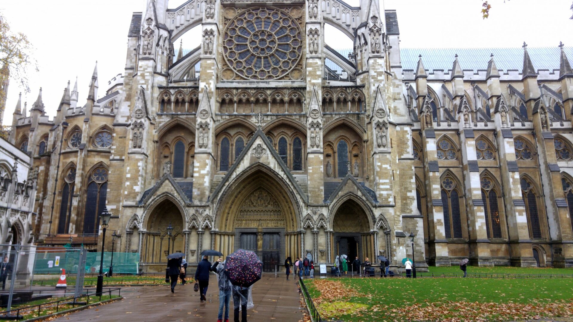 Central London walk United Kingdom Visions of Travel