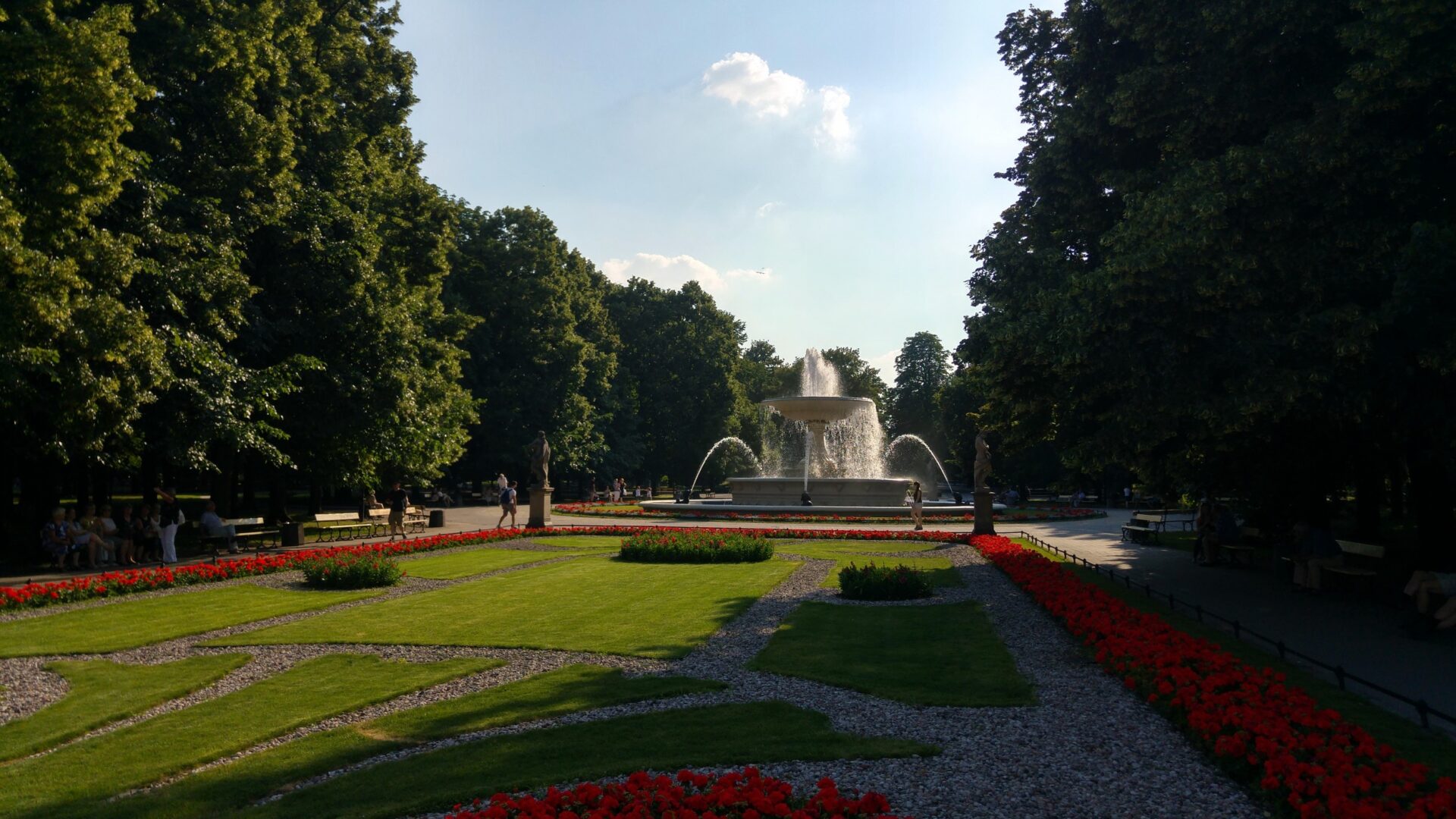 Historic old town center & Ogrod Saski Warsaw Visions of Travel