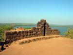Chapora Fort and beach Goa-12.JPG
