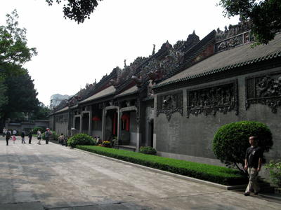 Guangzhou Folk Arts Museum - Chen Clan Academy Ancestral Hall-8.JPG