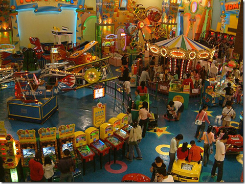Toms World indoor amusement park and video games