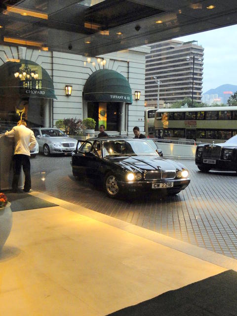 Peninsula Hotel Tsim Sha Tsui HK (45).JPG