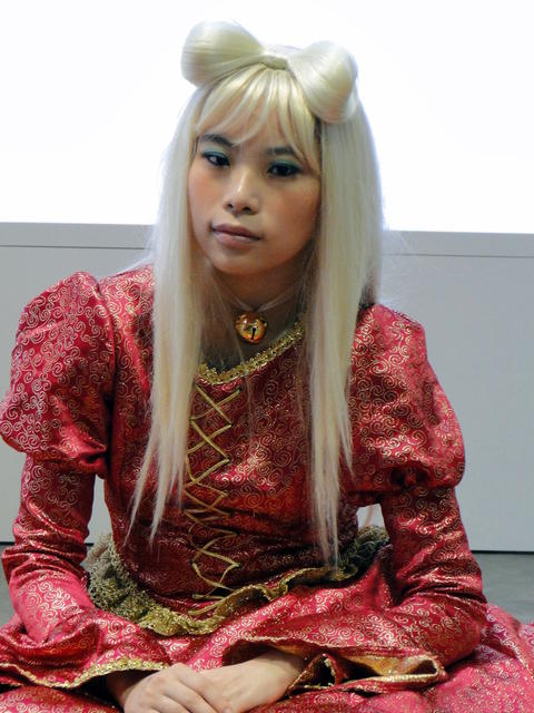 asia game show 2009 018.JPG