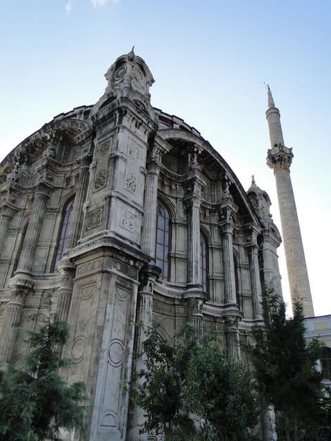 Ortakoy Mosque 
Istanbul-16.JPG