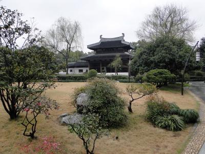 Hangzhou Qu Yuan Garden 
(3).JPG
