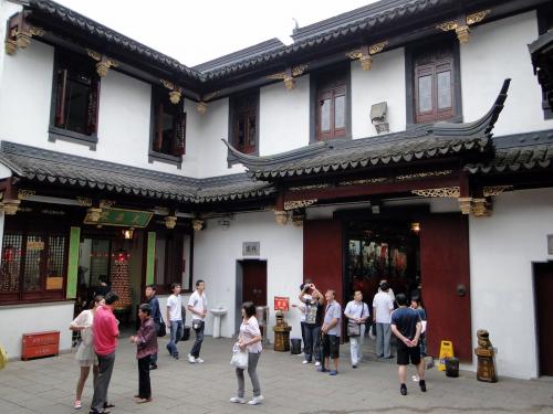 Shanghai City God Temple (19).JPG