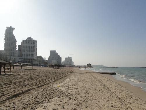 Tel Aviv beach (21).JPG