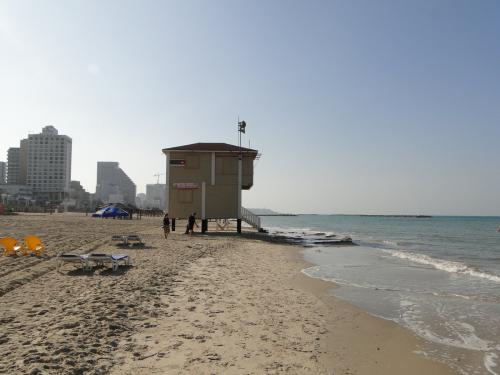 Tel Aviv beach (28).JPG