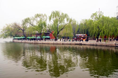 Bei Hai Park - Beijing (8).JPG