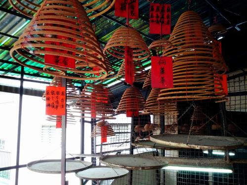 Sheung Wan Temples (16).jpg