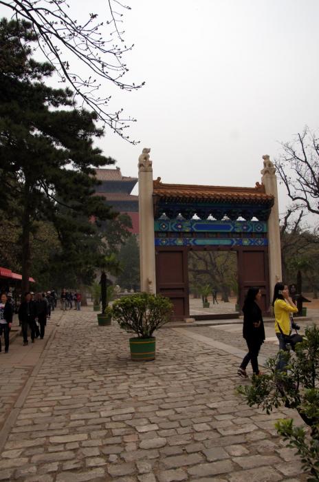 Ming tombs - Beijing (13).JPG