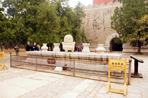 Ming tombs - Beijing (16).JPG