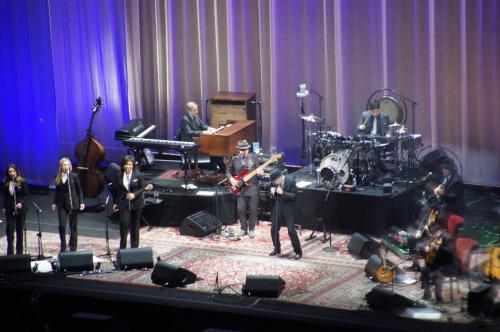 Leonard Cohen performance Barclays Center (8).JPG