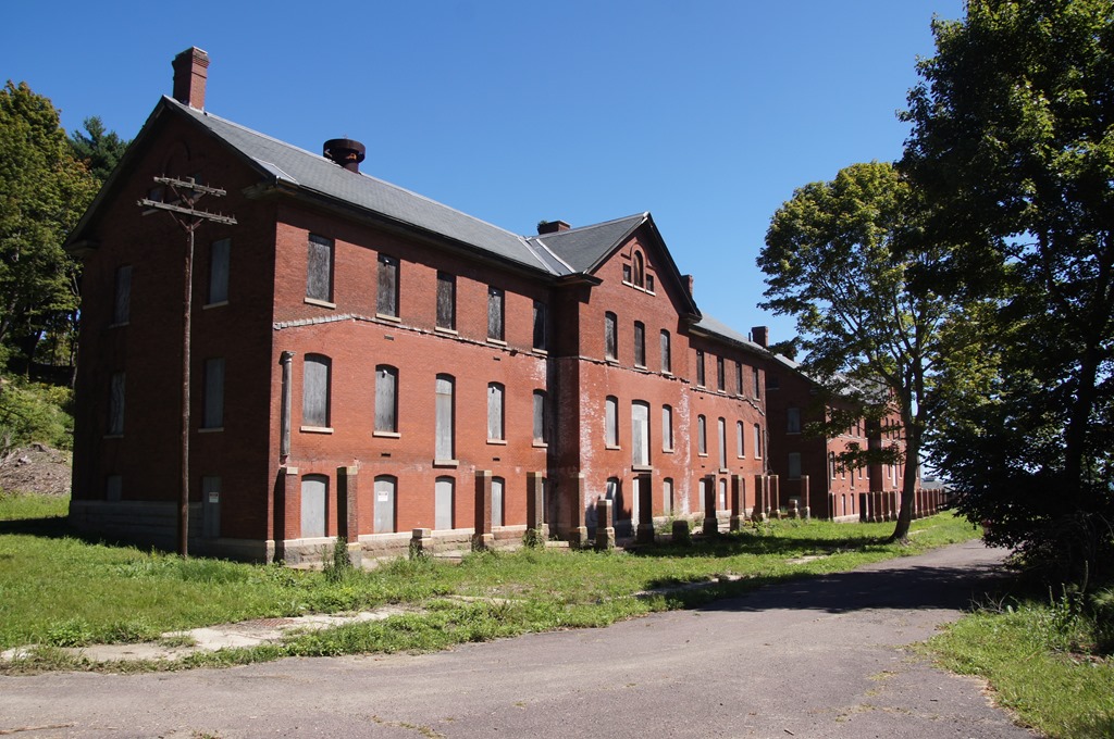 peddocks island : bostons outlying islands