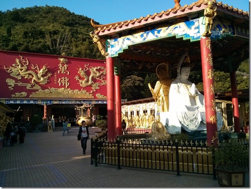 10000 buddhas temple Sha Tin HK (20)