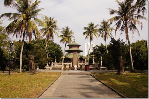 Hai Rui Tomb Haikou Hainan-019