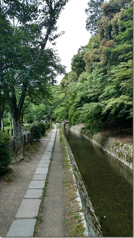 Ancient temple walk Kyoto Japan (4)