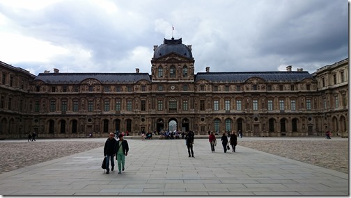 Around the Louvre - Paris (13)