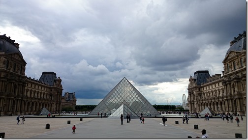 Around the Louvre - Paris (16)