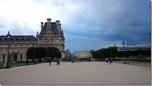 Around the Louvre - Paris (31)