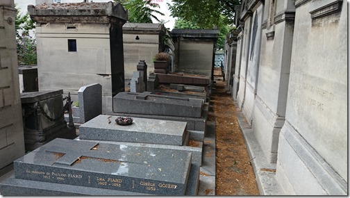 Montmartre Cemetery Paris (4)
