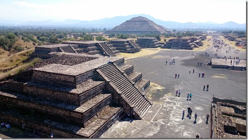 Teotihuacan Pyramids Mexico-041