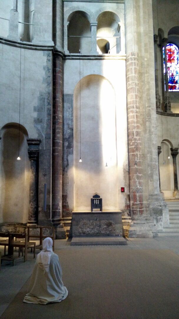 Churches and Monasteries : Cologne Germany | Visions of Travel