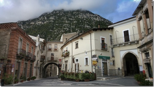 Pacentro Abruzzo Italy (8)