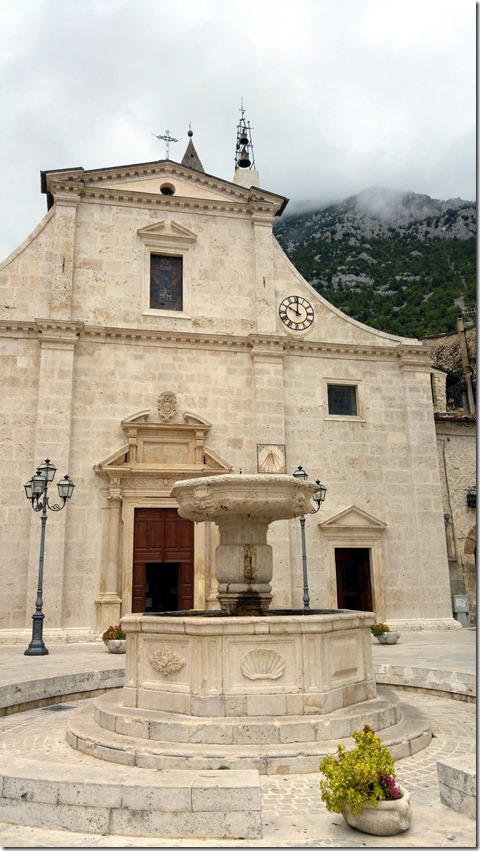 Pacentro Abruzzo Italy (41)