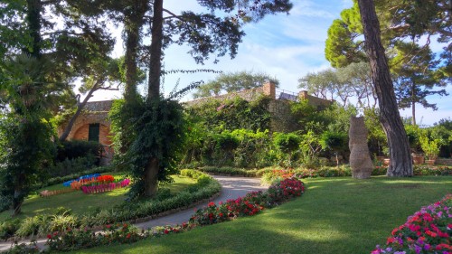 Gardens of Augustus Capri Italy (8)