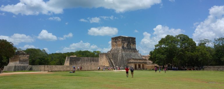 Chichen Itza Mayan ruins Yucatan Mexico-002