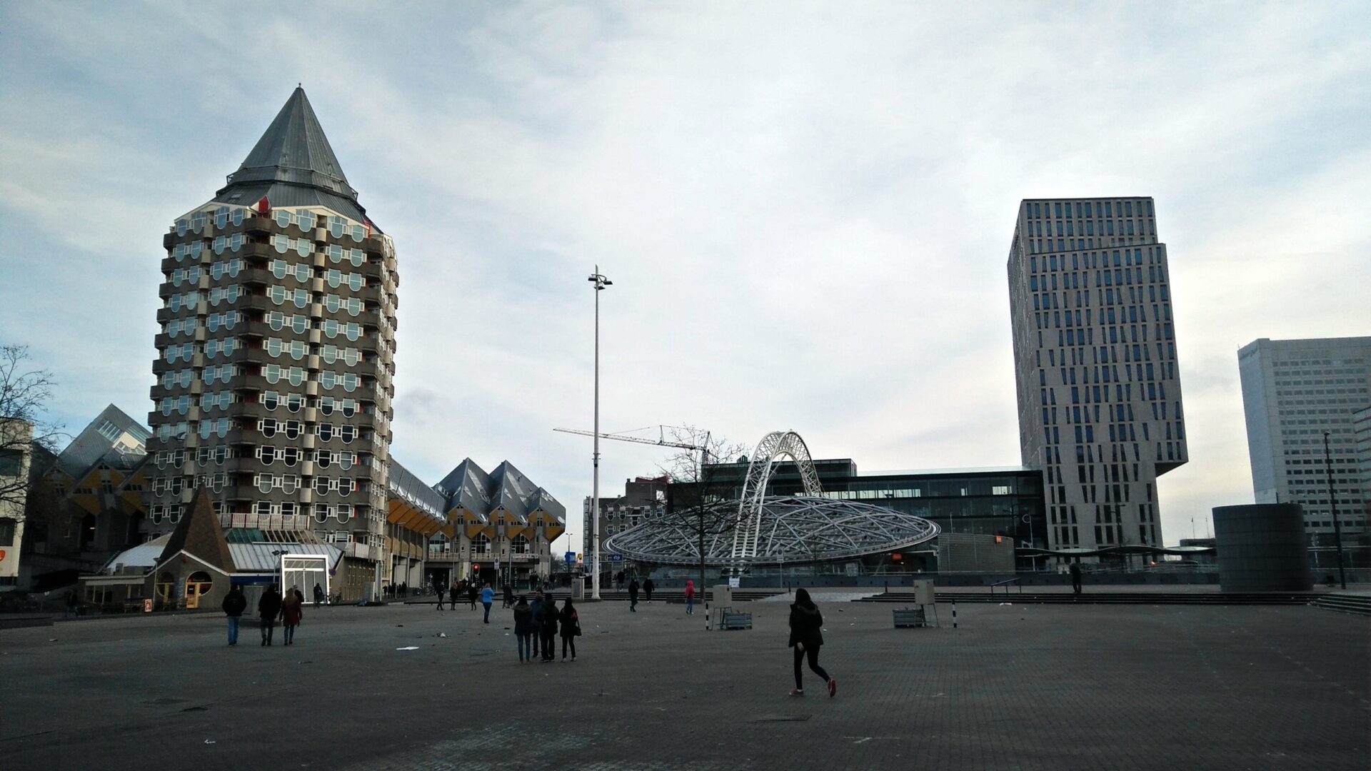rotterdam-city-walk-netherlands-visions-of-travel