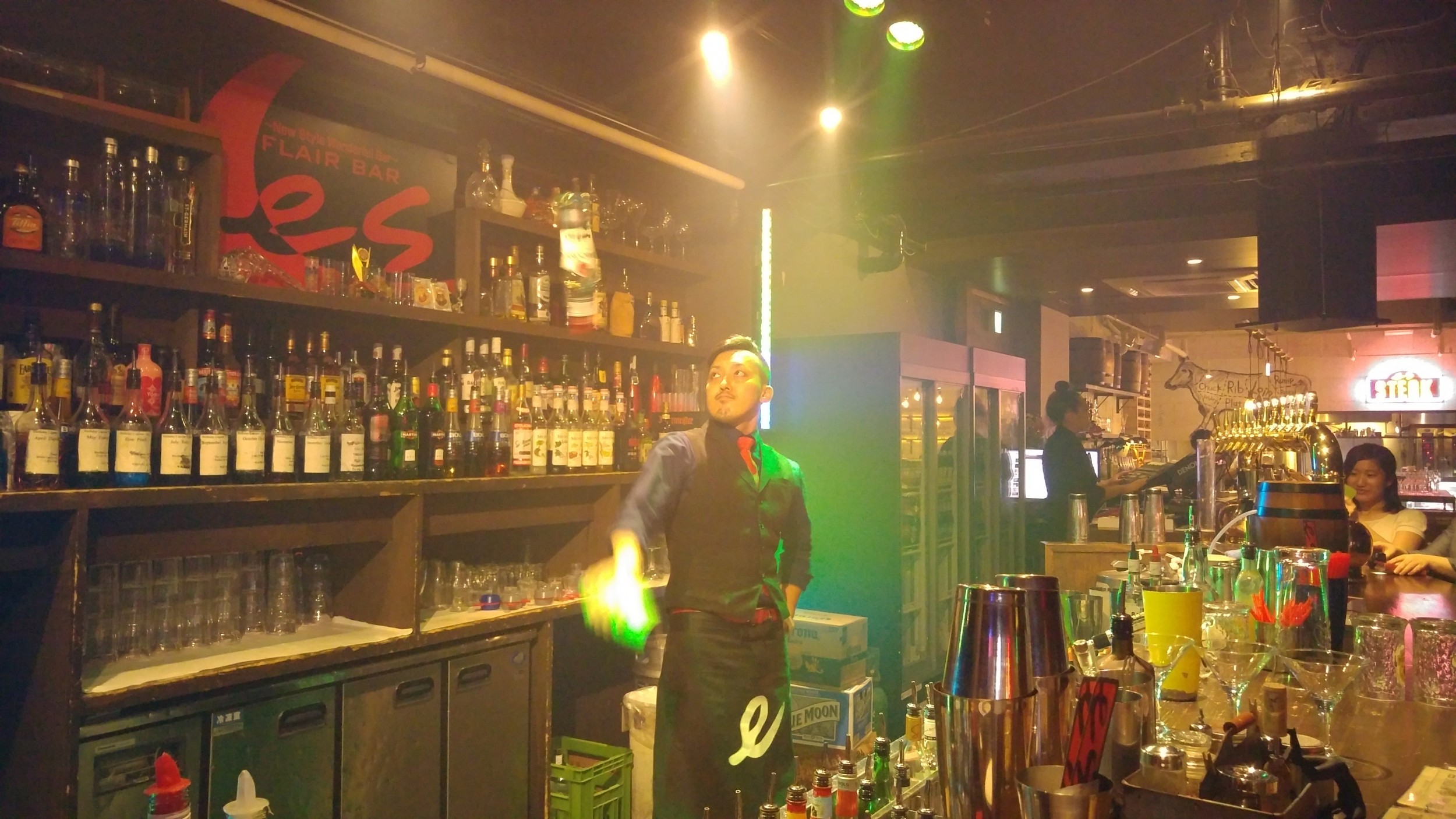 Flair Bar es bartending show : Susukino Sapporo Japan | Visions of Travel