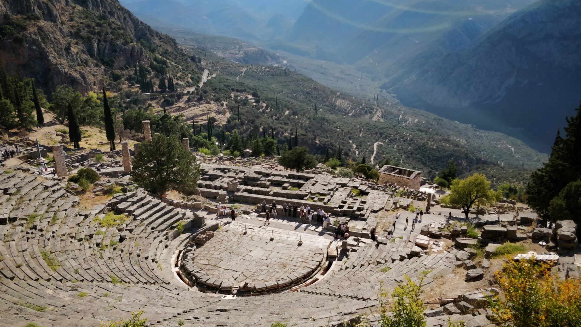 Visions of Olympia, Mystras & Delphi : Greece | Visions of Travel