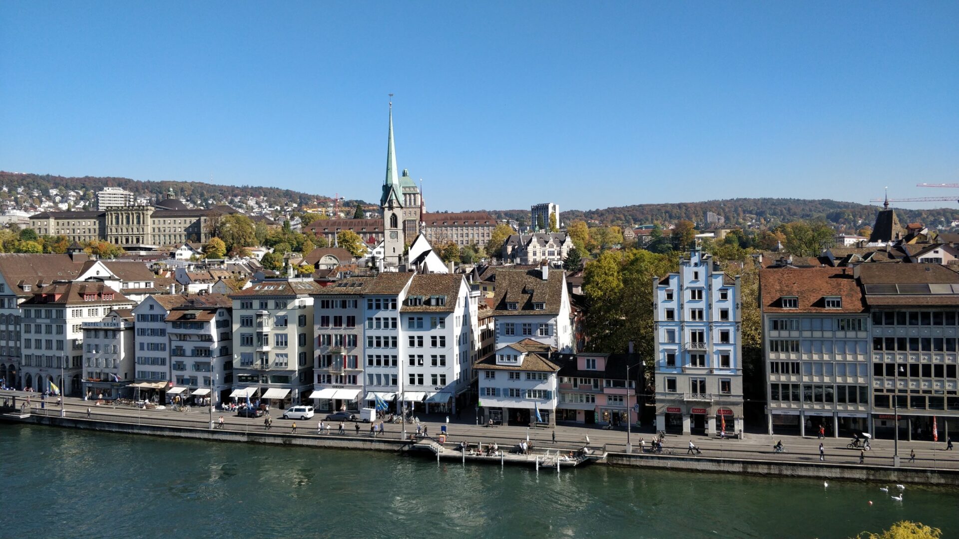 a walking tour of zurich : switzerland