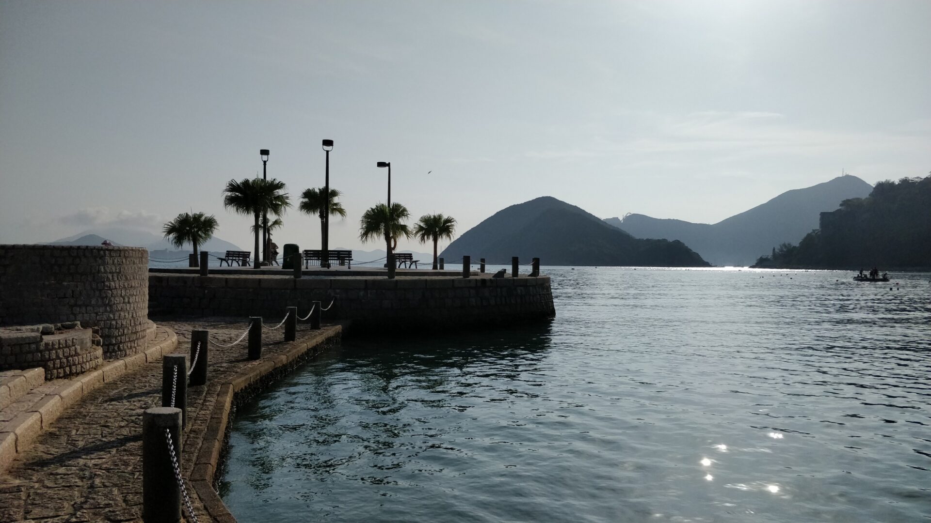 repulse bay beach and tin hau temple : hong kong
