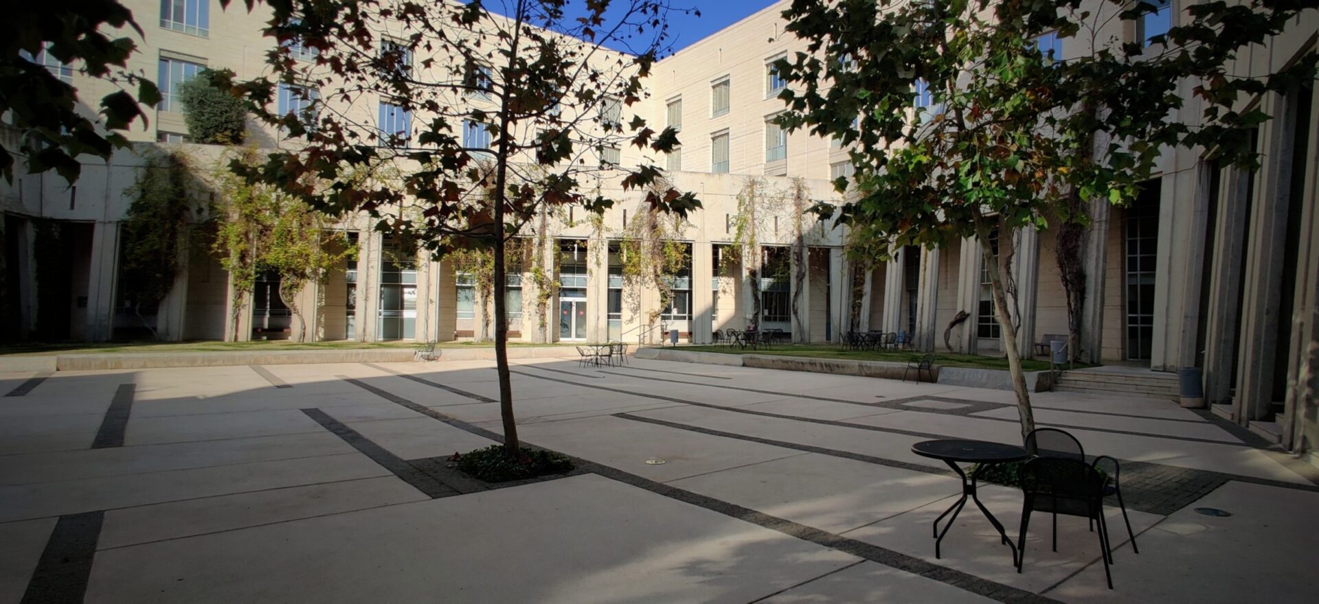 Open University Campus: Raanana Israel | Visions of Travel