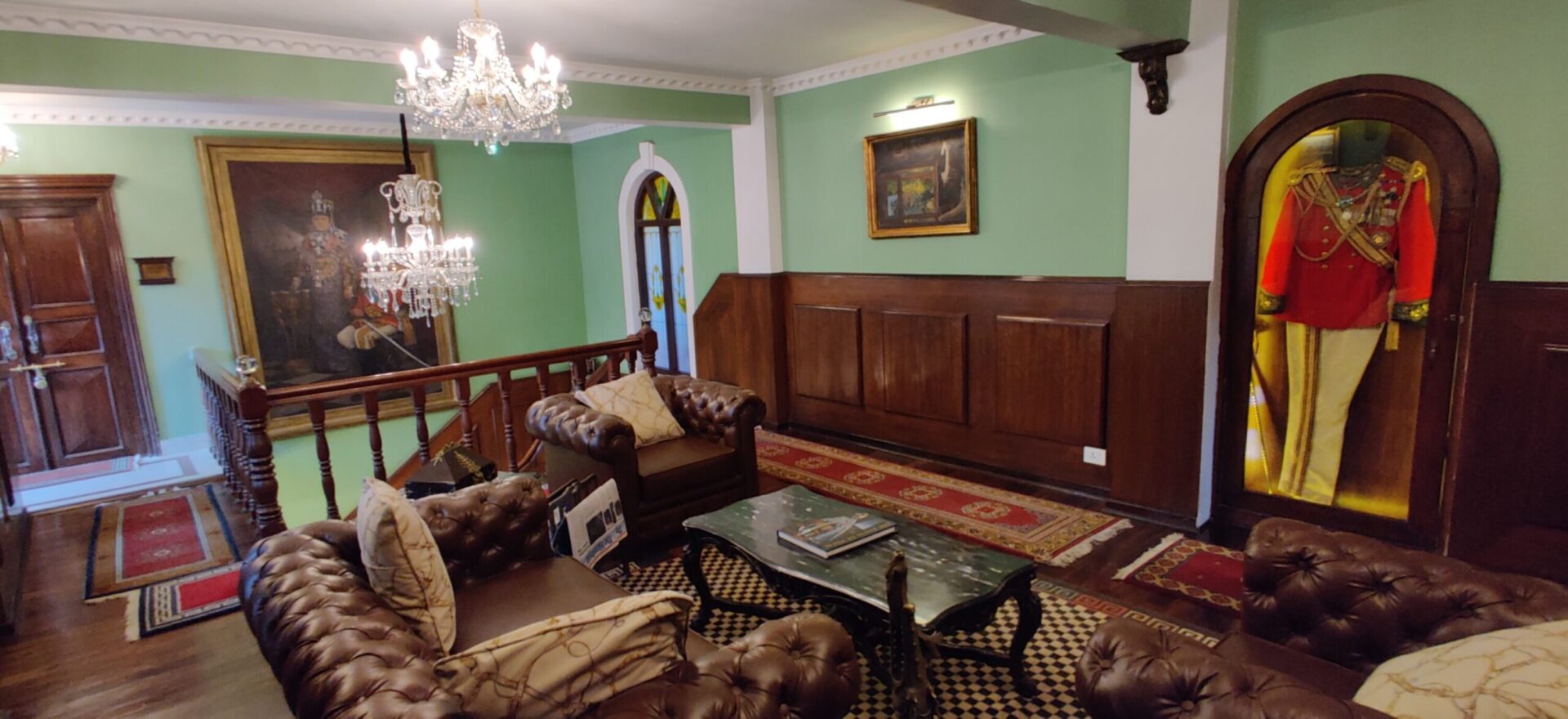 Baber Mahal Vilas Hotel & Shopping : Kathmandu | Visions of Travel