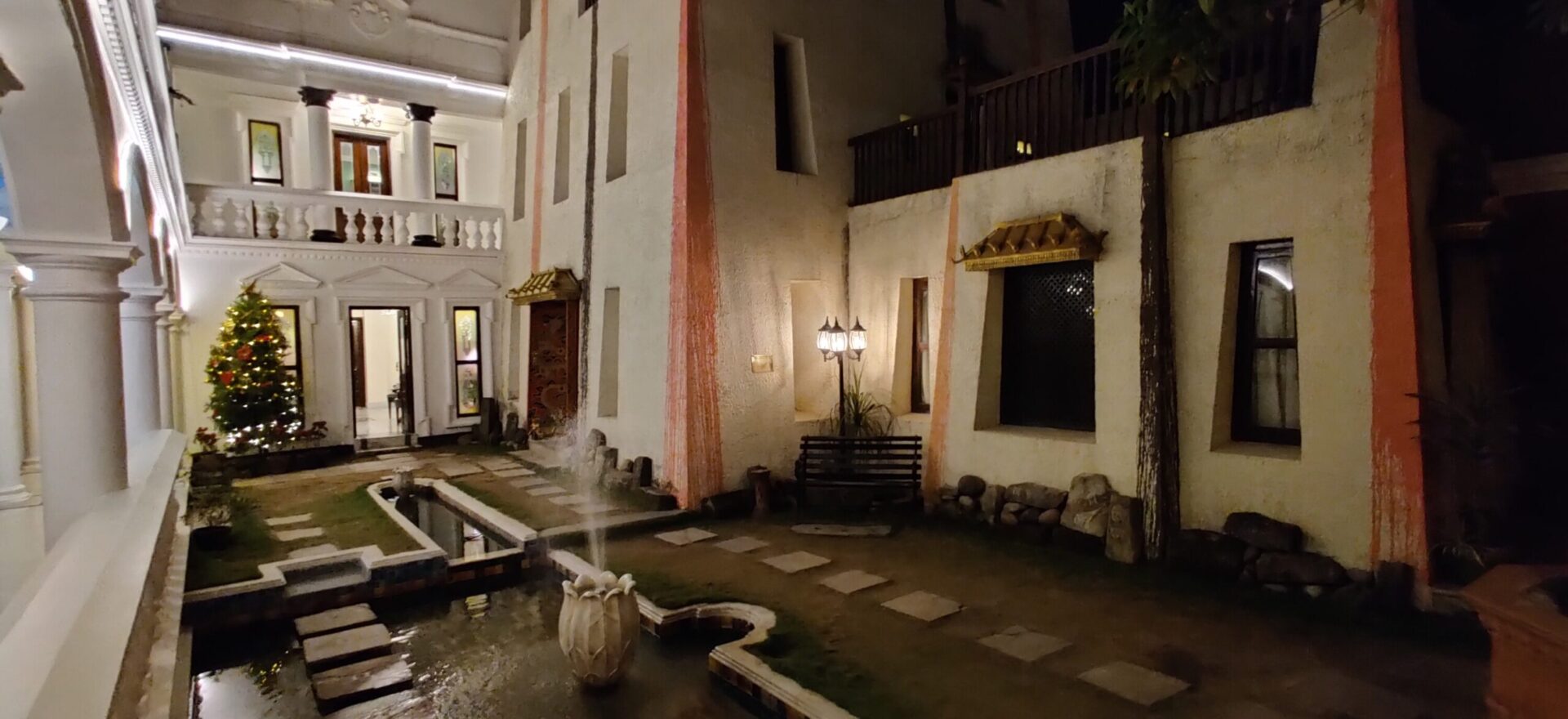 Baber Mahal Vilas Hotel & Shopping : Kathmandu | Visions of Travel